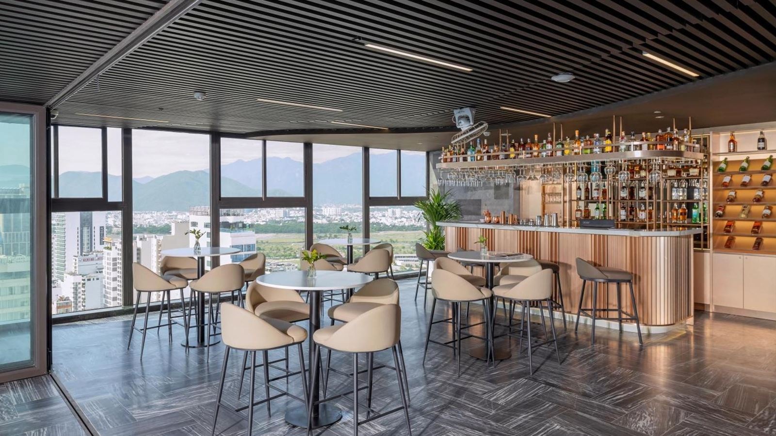 bars-may-sky-bar