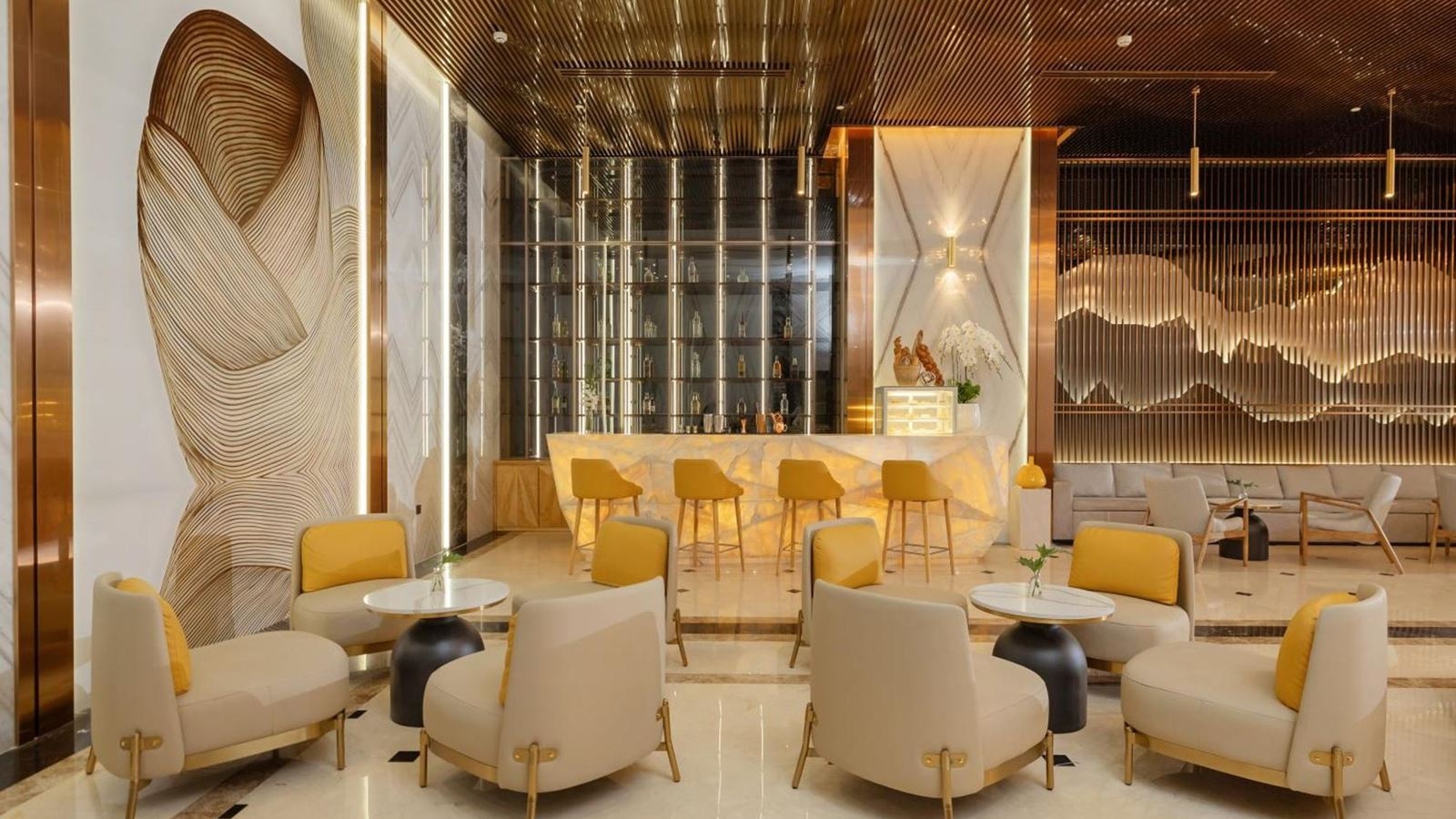bars-m-lounge
