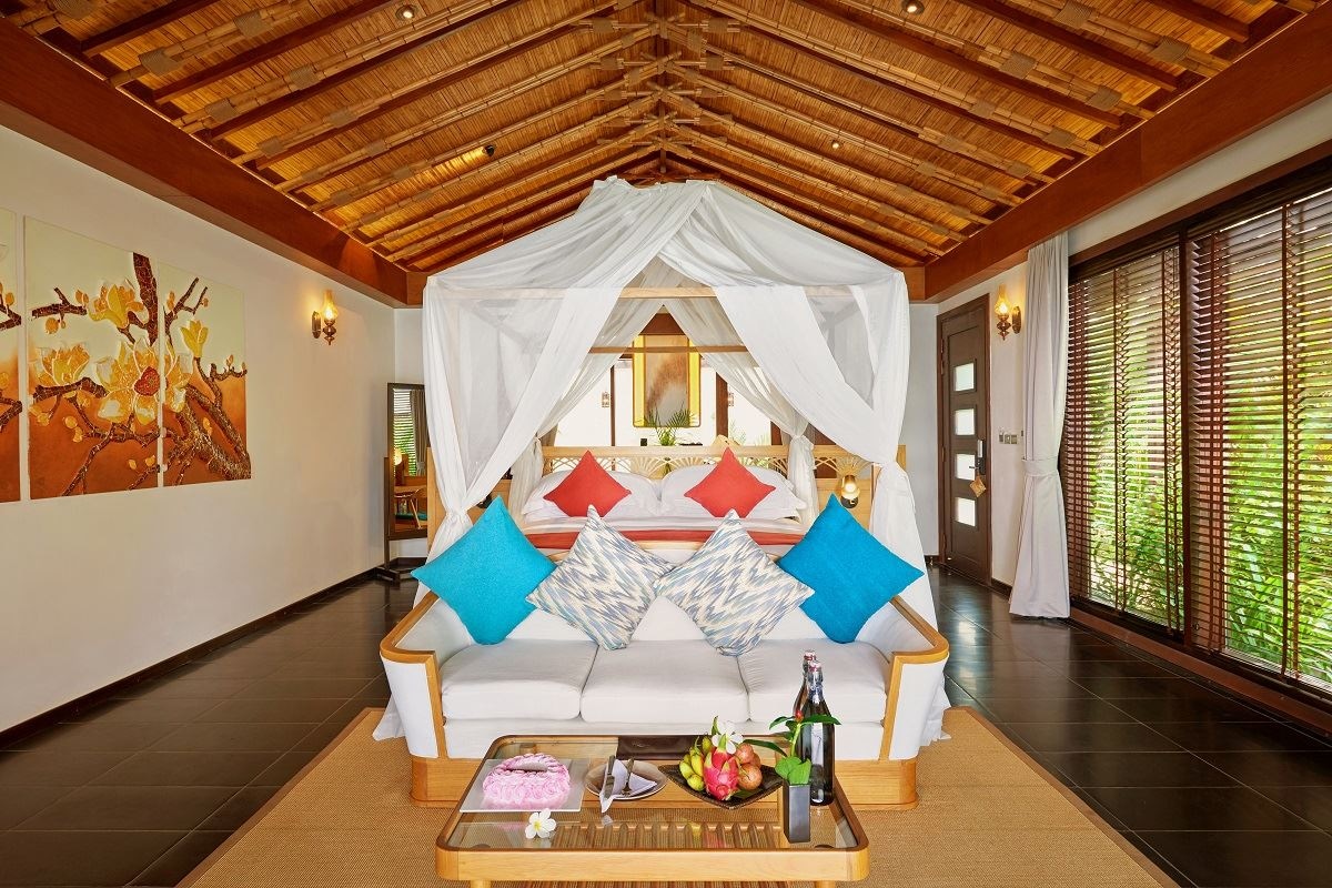 rooms-pool-villa-1bedroom-ocean-view