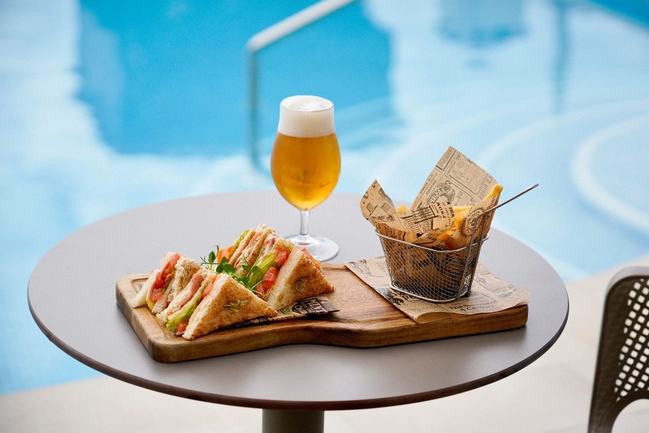bars-kentia-pool-club