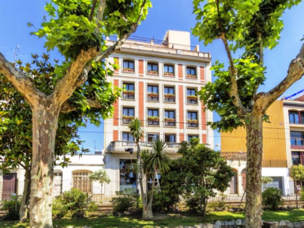 general-main-building