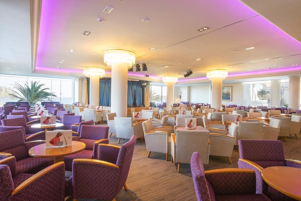 bars-main-bar