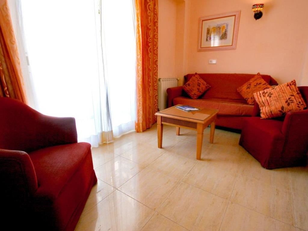 rooms-double-suite-with-terrace-or-balcony