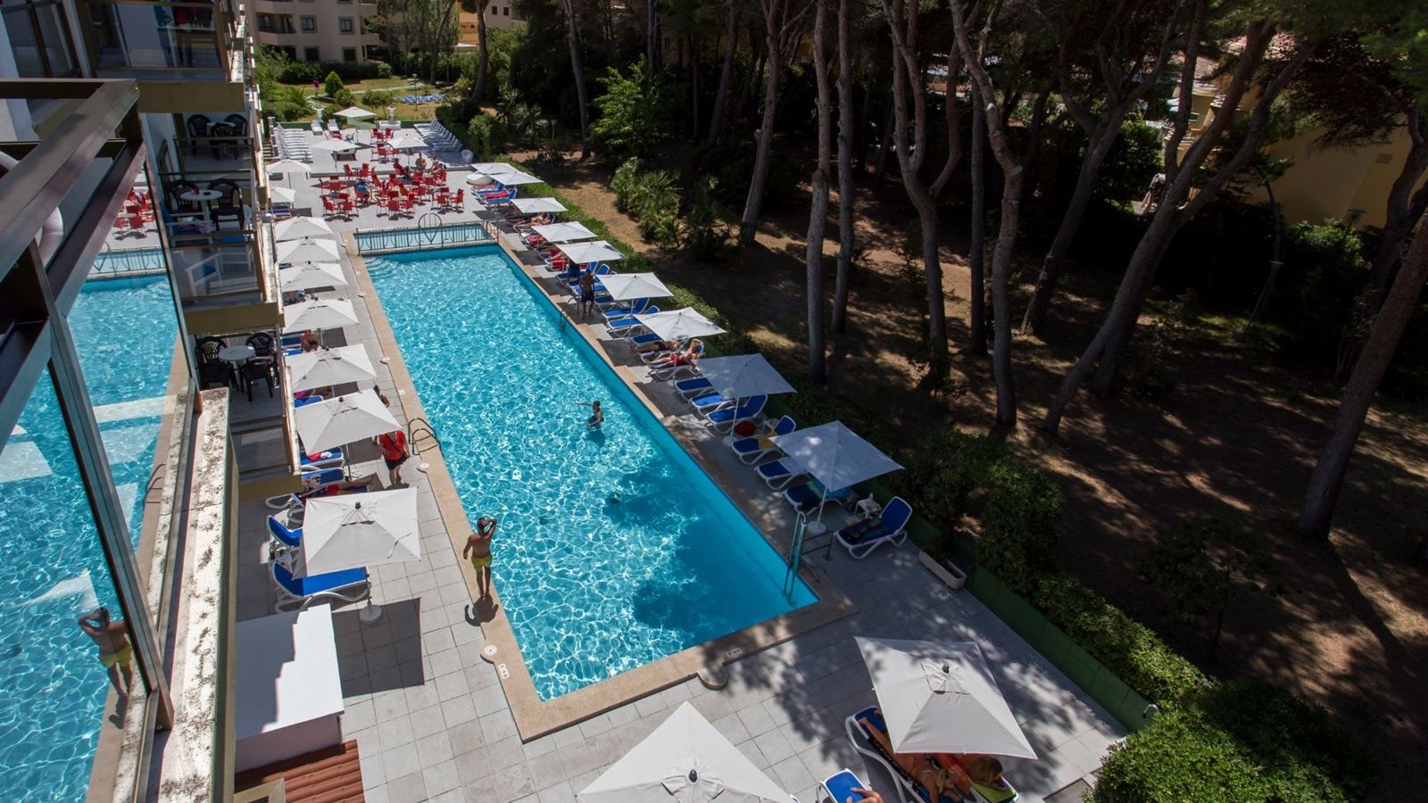 pools-outdoor-pool