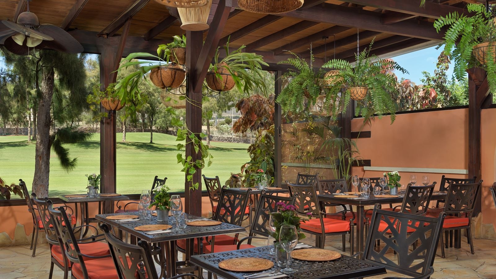 restaurants-al-fresco