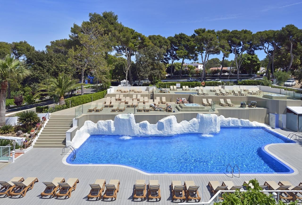 pools-outdoor-pool