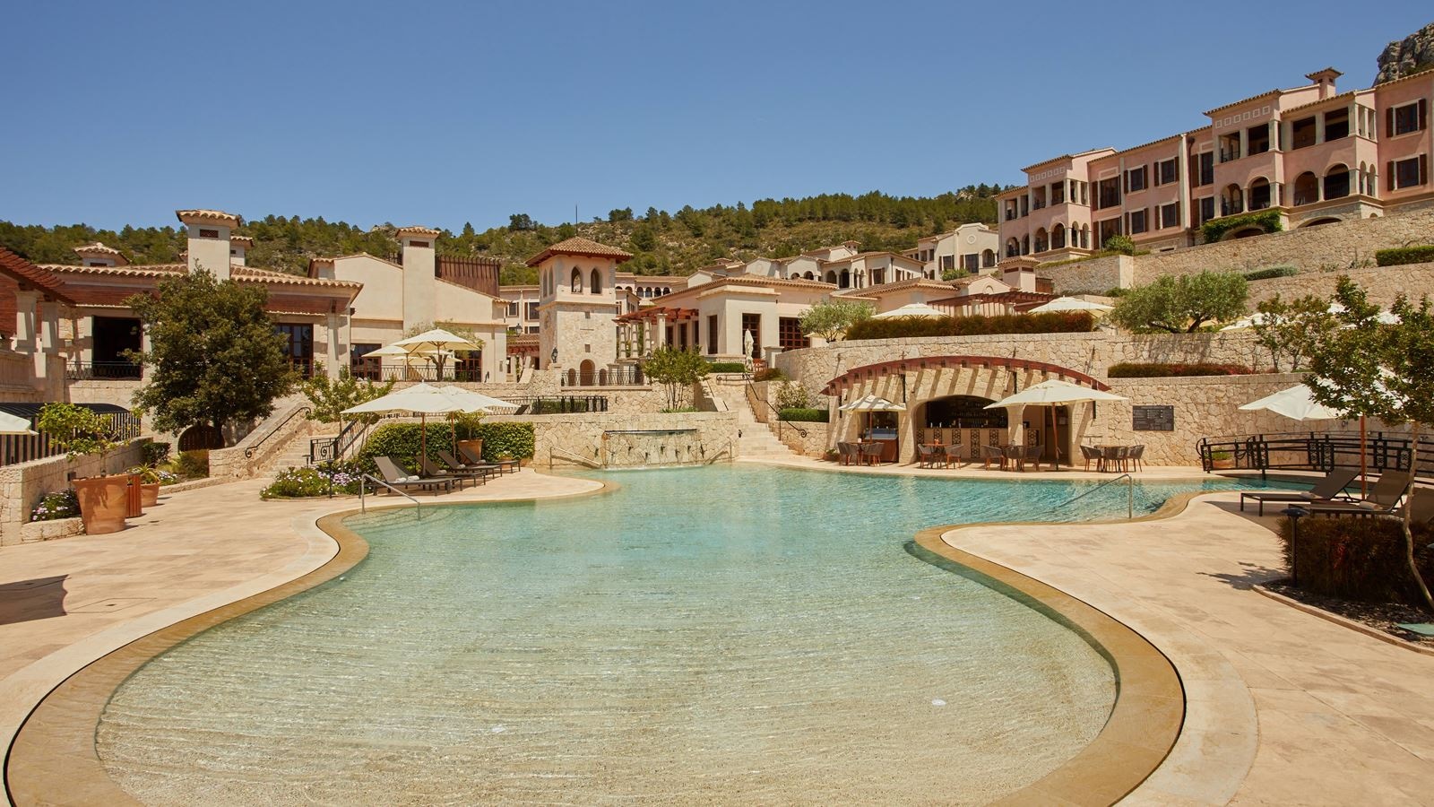pools-outdoor-pool