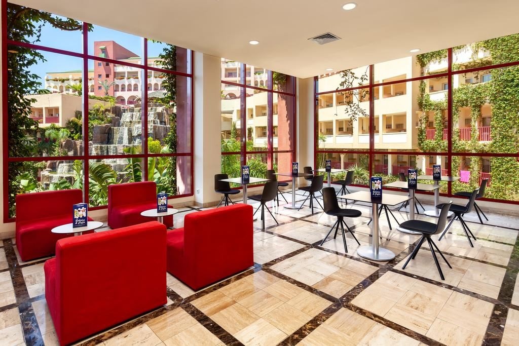 bars-bar-hall