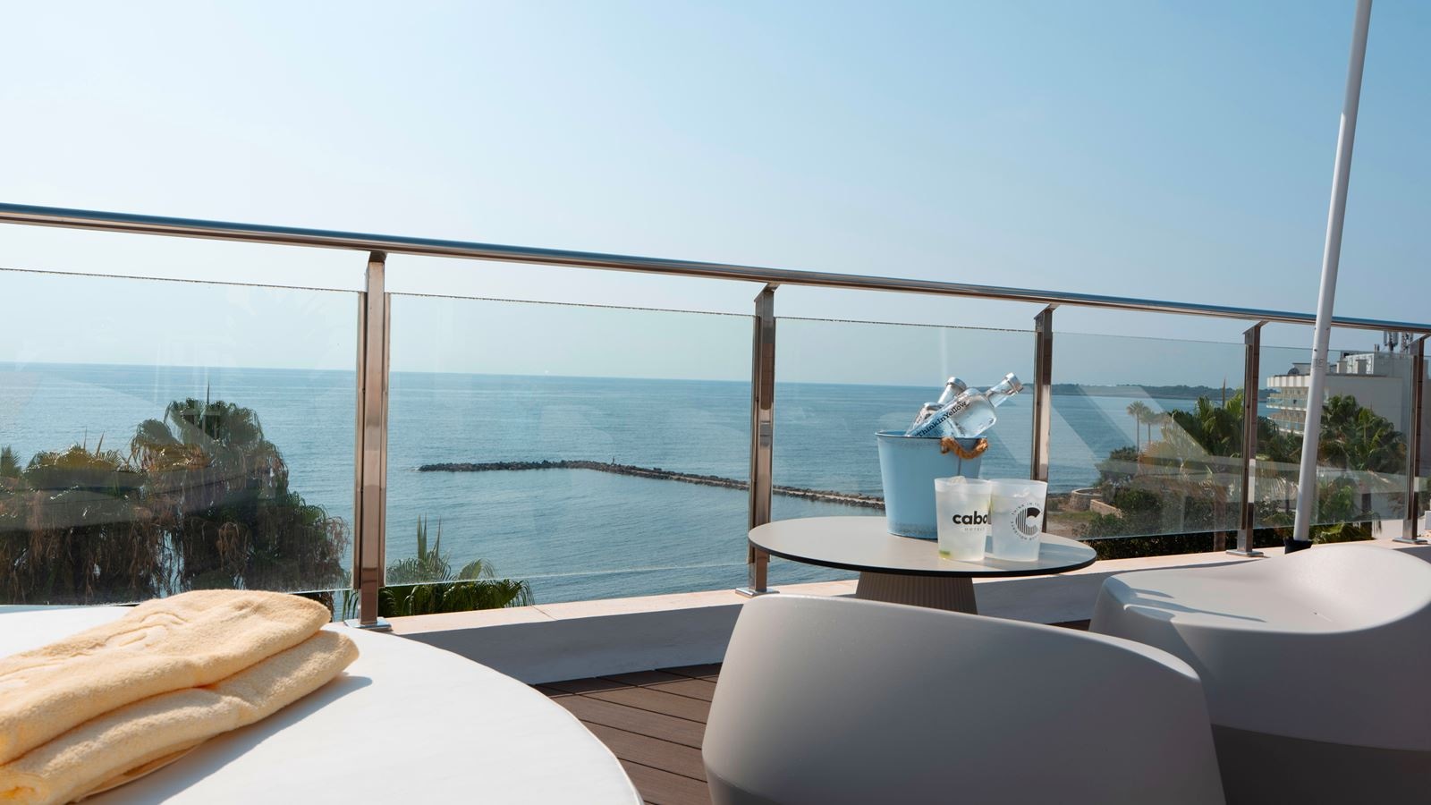 bars-sky-bar