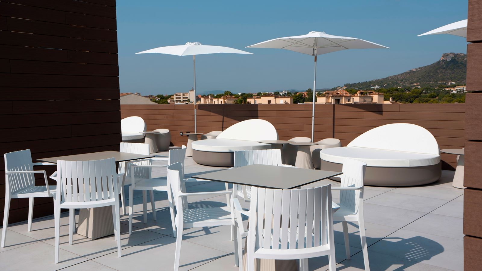 bars-sky-bar