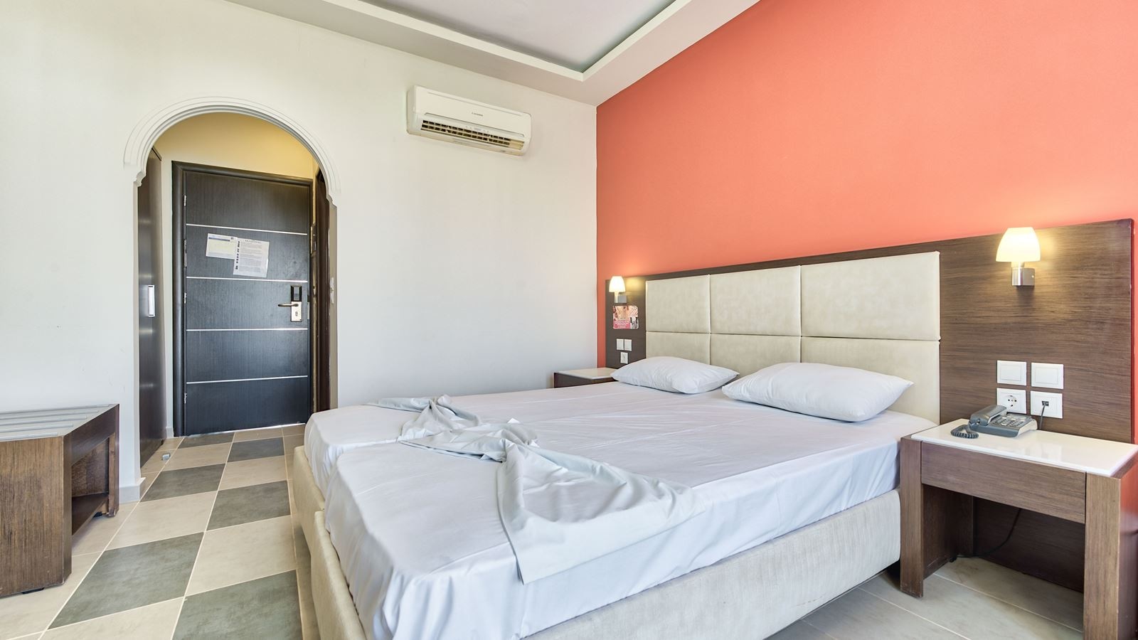 rooms-double-standard-room