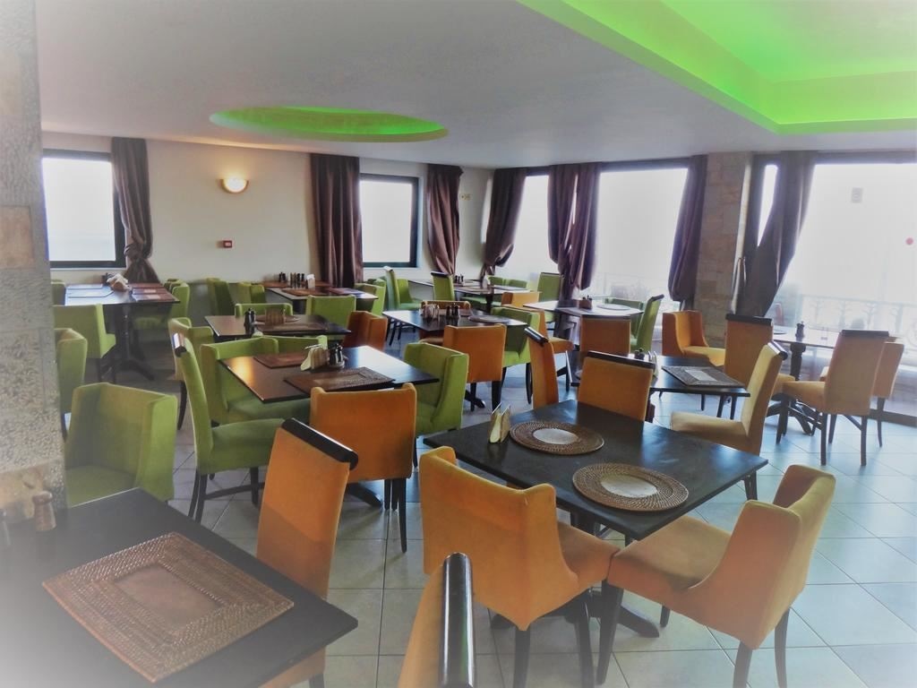 restaurants-main-restaurant