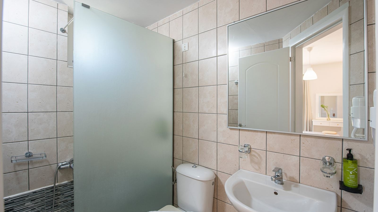 rooms-family-room