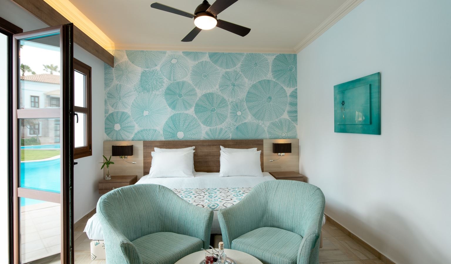 rooms-double-bungalow-sharing-pool