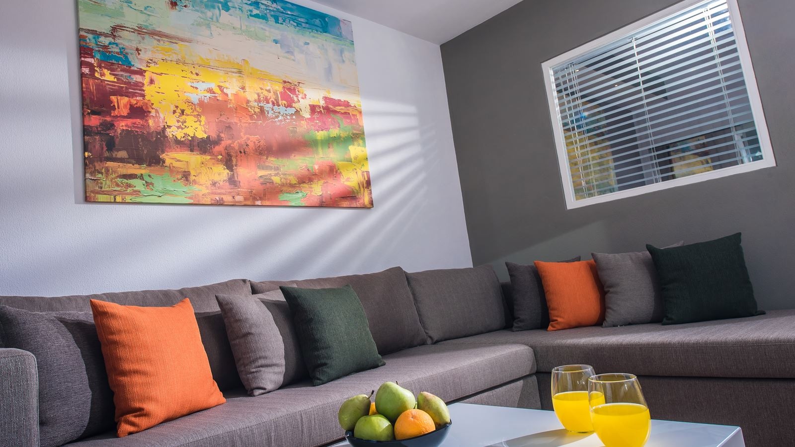 rooms-suite-junior-1-bedroom-balcony-or-terrace