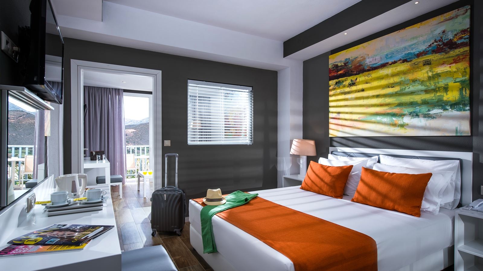 rooms-suite-junior-1-bedroom-balcony-or-terrace