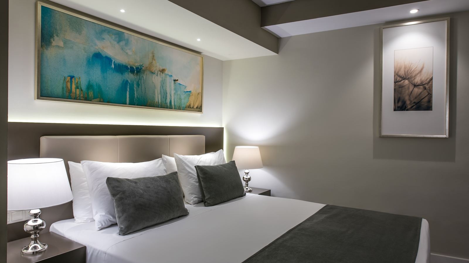 rooms-room-double-garden-view