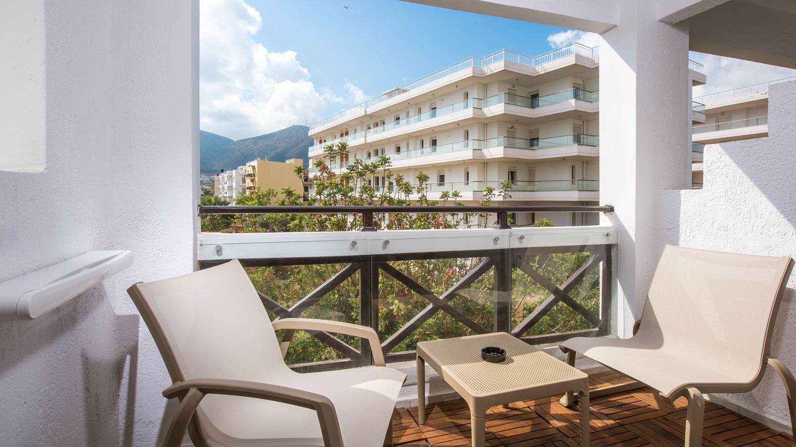 rooms-coral-room-double-balcony-or-terrace