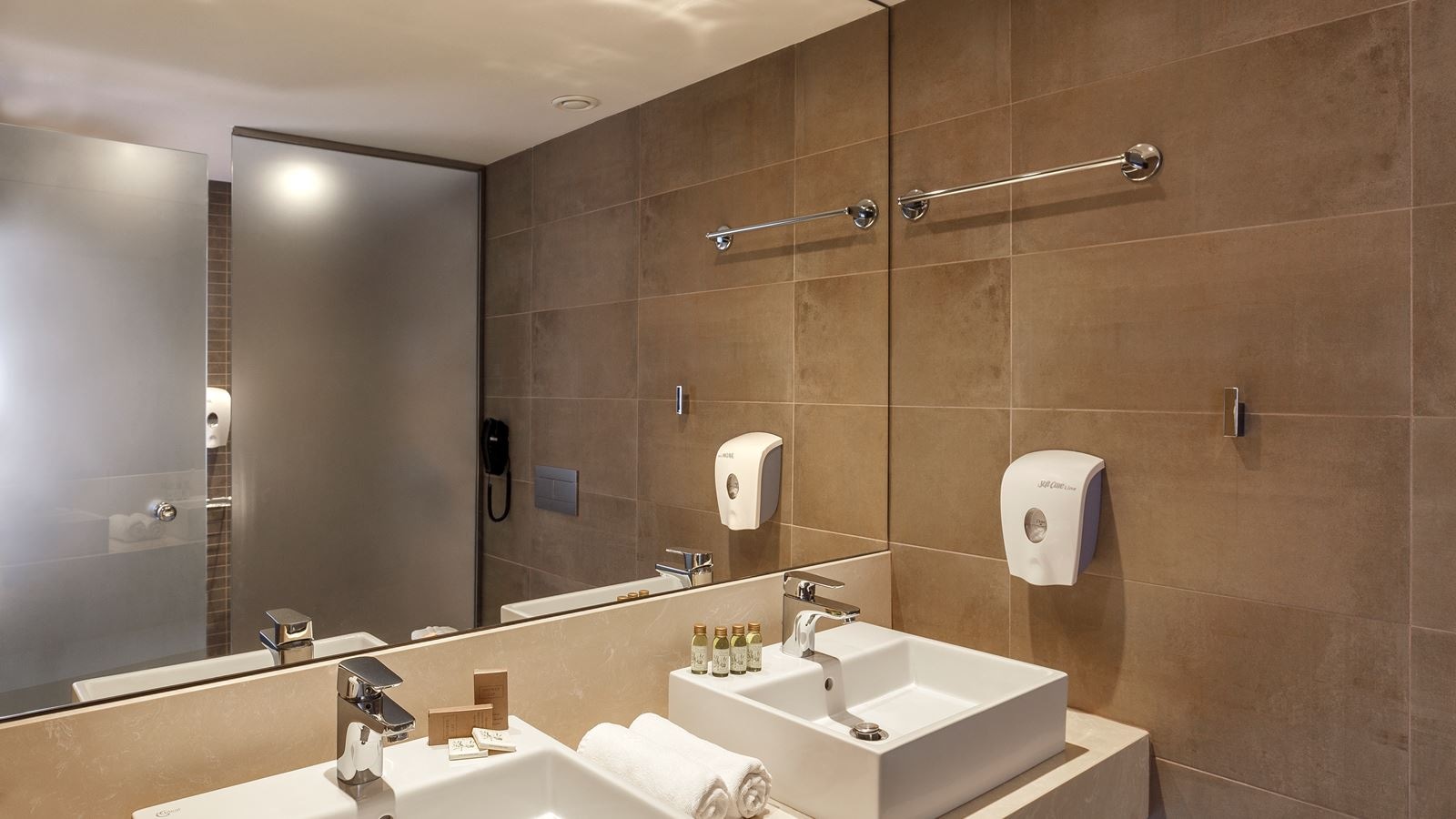 rooms-family-suite-2-bedrooms