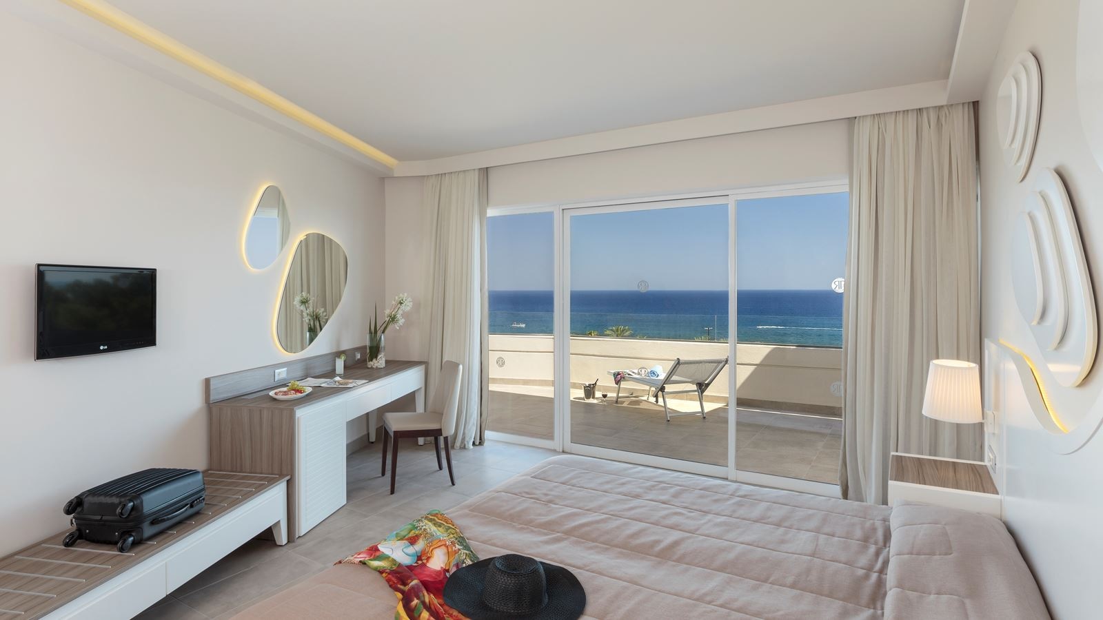 rooms-family-suite-2-bedrooms