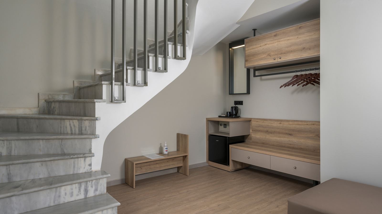 rooms-suite-junior-side-sea-view-balcony-or-terrace