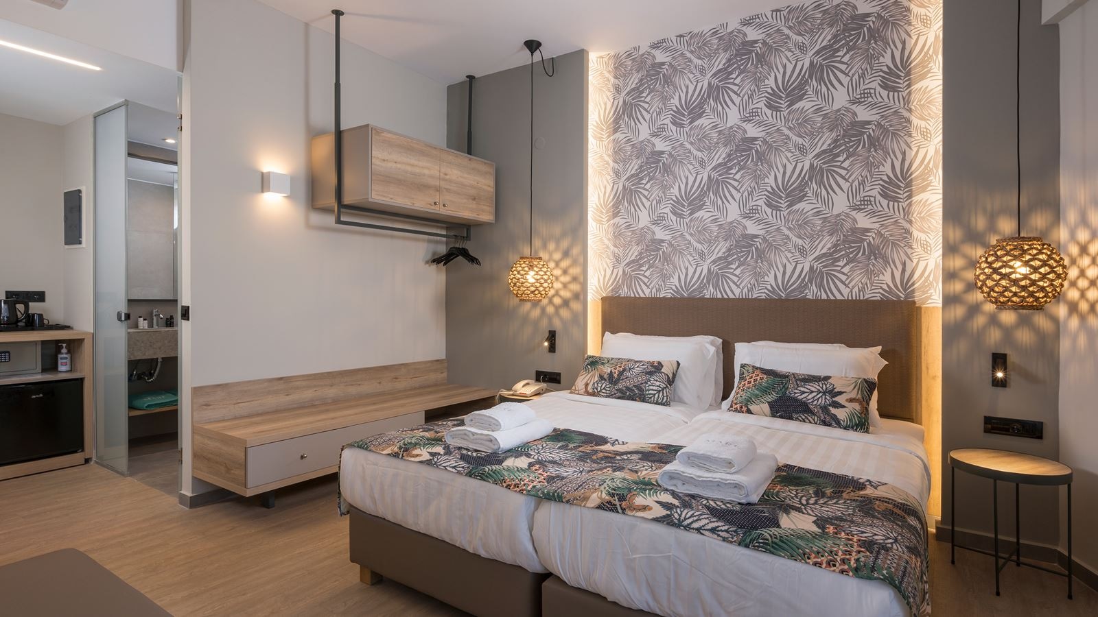 rooms-double--room-side-sea-view-balcony-or-terrace