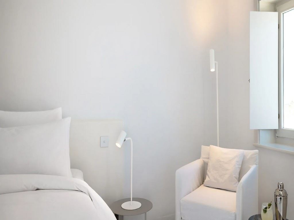 rooms-island-bungalow-side-seav-iew