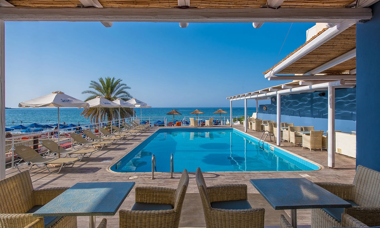 Готель STALIS HOTEL - Відкритий басейн