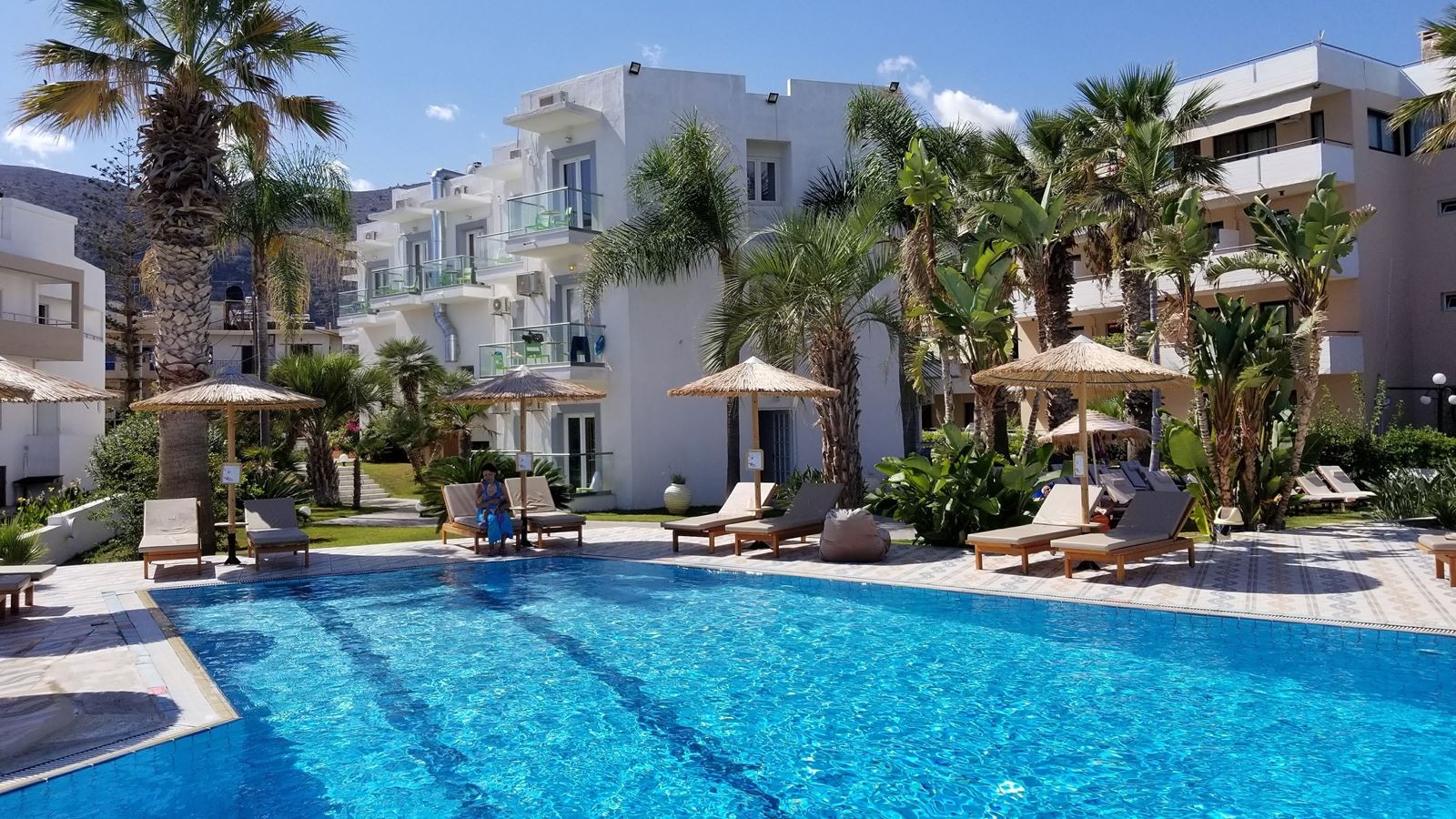 Готель STALIS HOTEL - Басейн