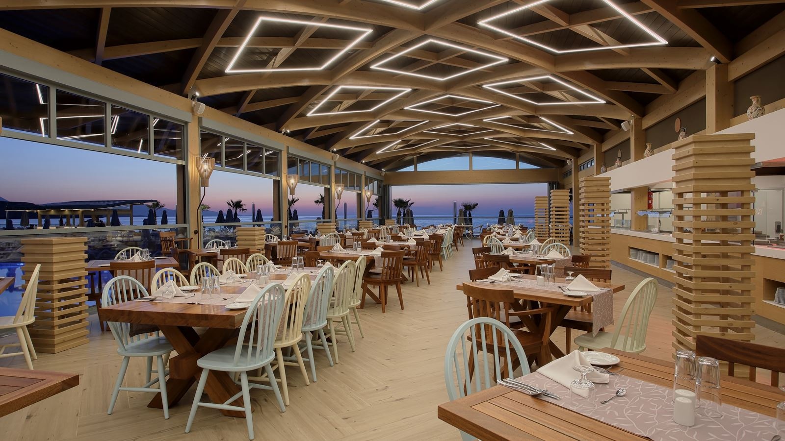 restaurants-a-la-carte--avra