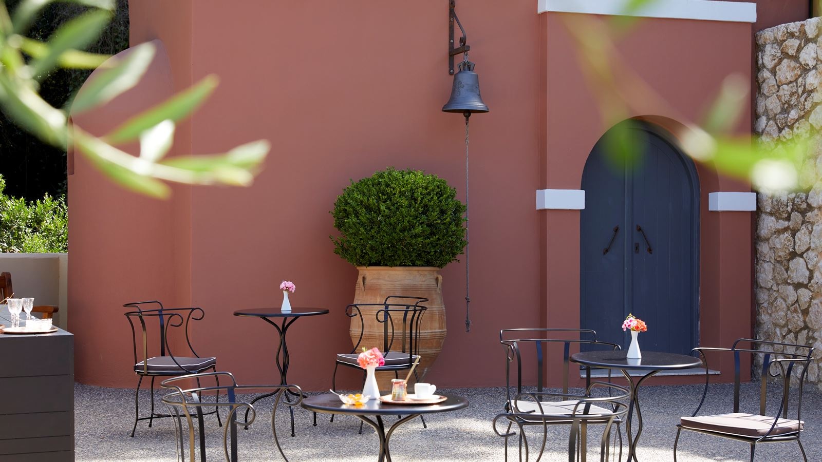bars-kafeneio-greek