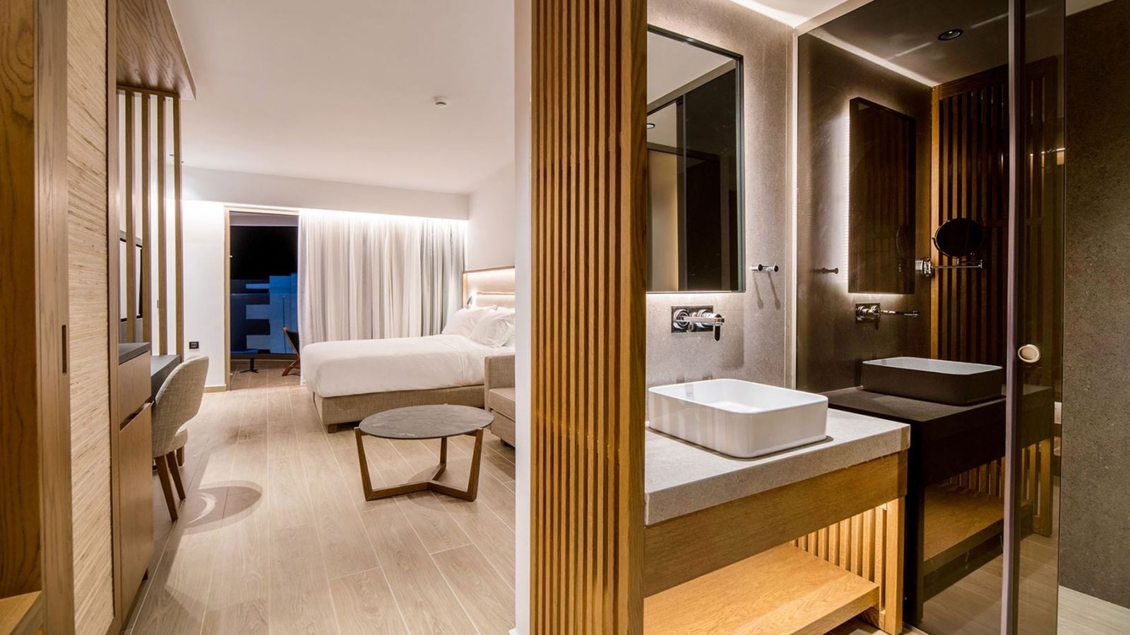 rooms-urban-chic-for-single-use-city-or-internal-view