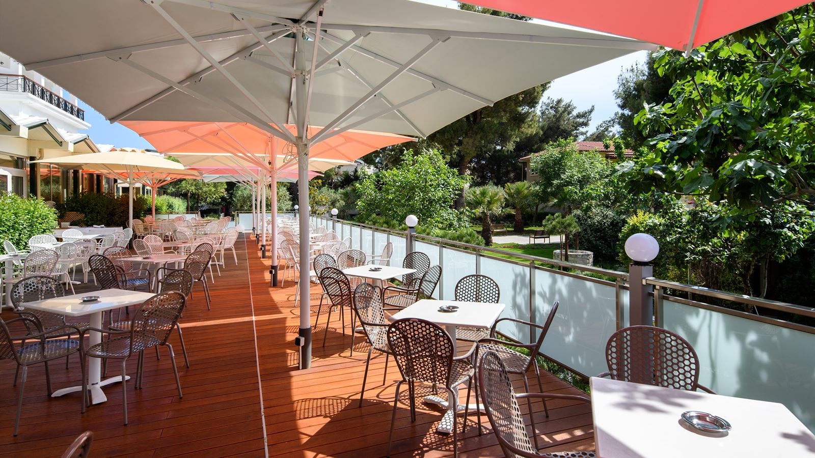 restaurants-main-restaurant