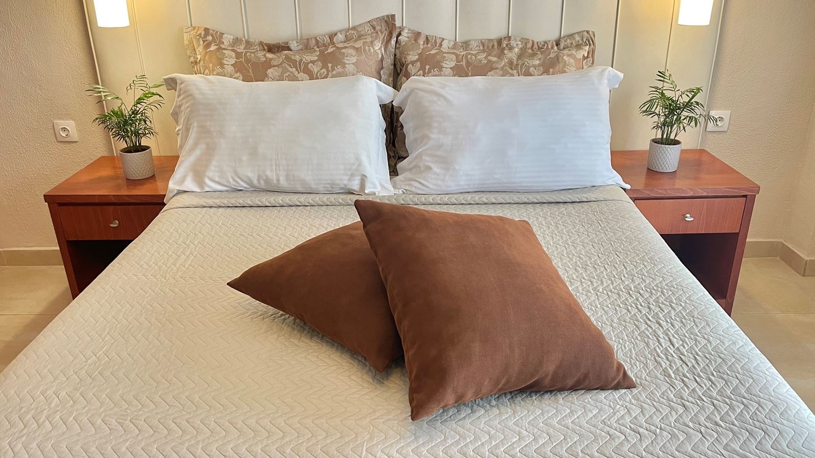 rooms-family-room