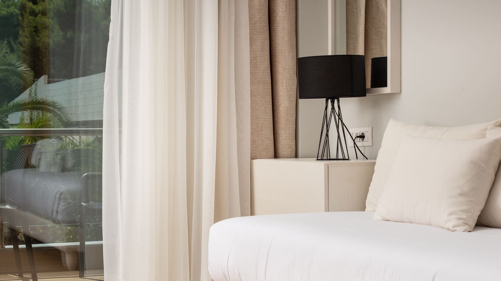 rooms-junior-suite