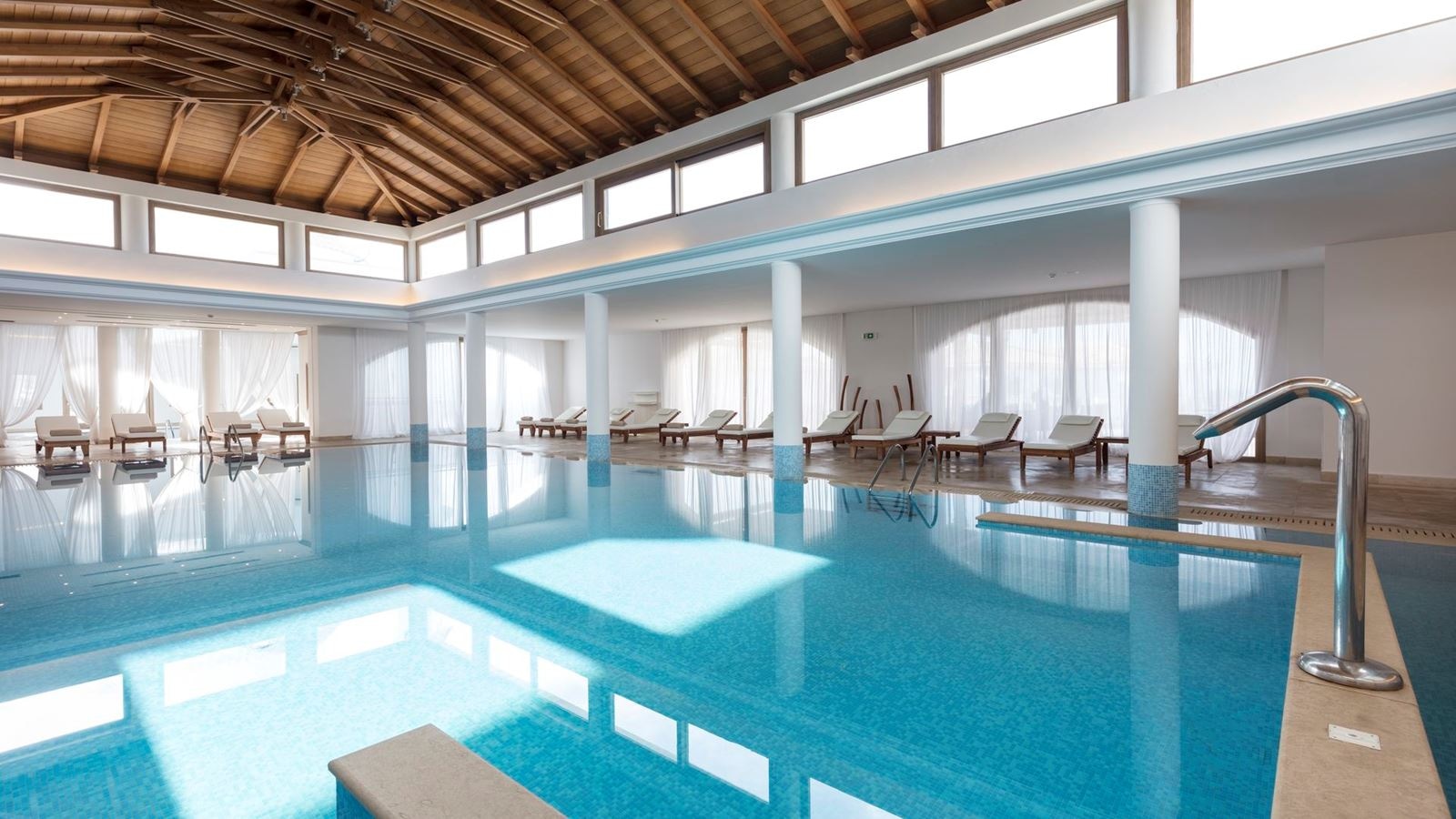 pools-indoor-pool