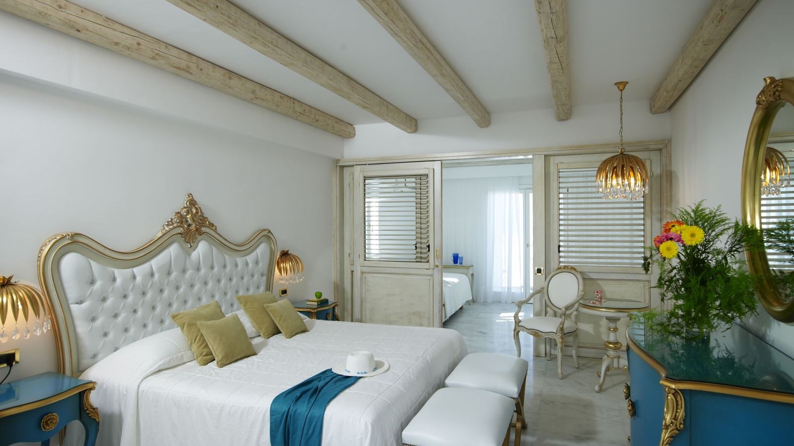 rooms-family-garden-view