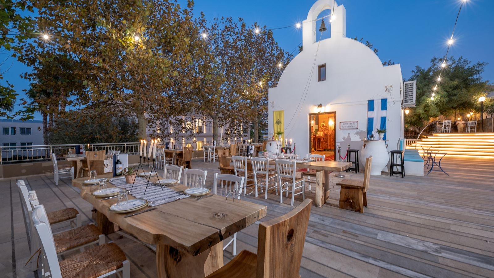 restaurants-kafeneio-traditional-restaurant-fixed-menu