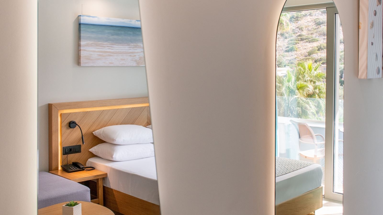 rooms-double-superior-land-view