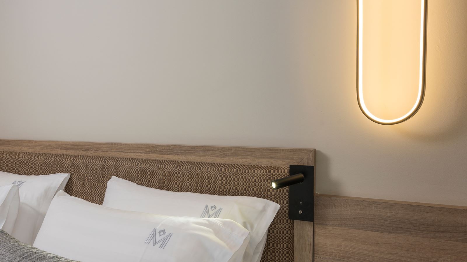 rooms-double-garden-view