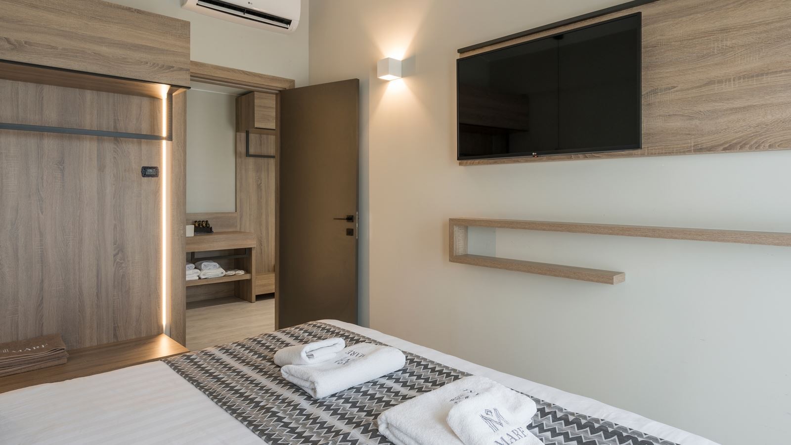 rooms-double--side-sea-view