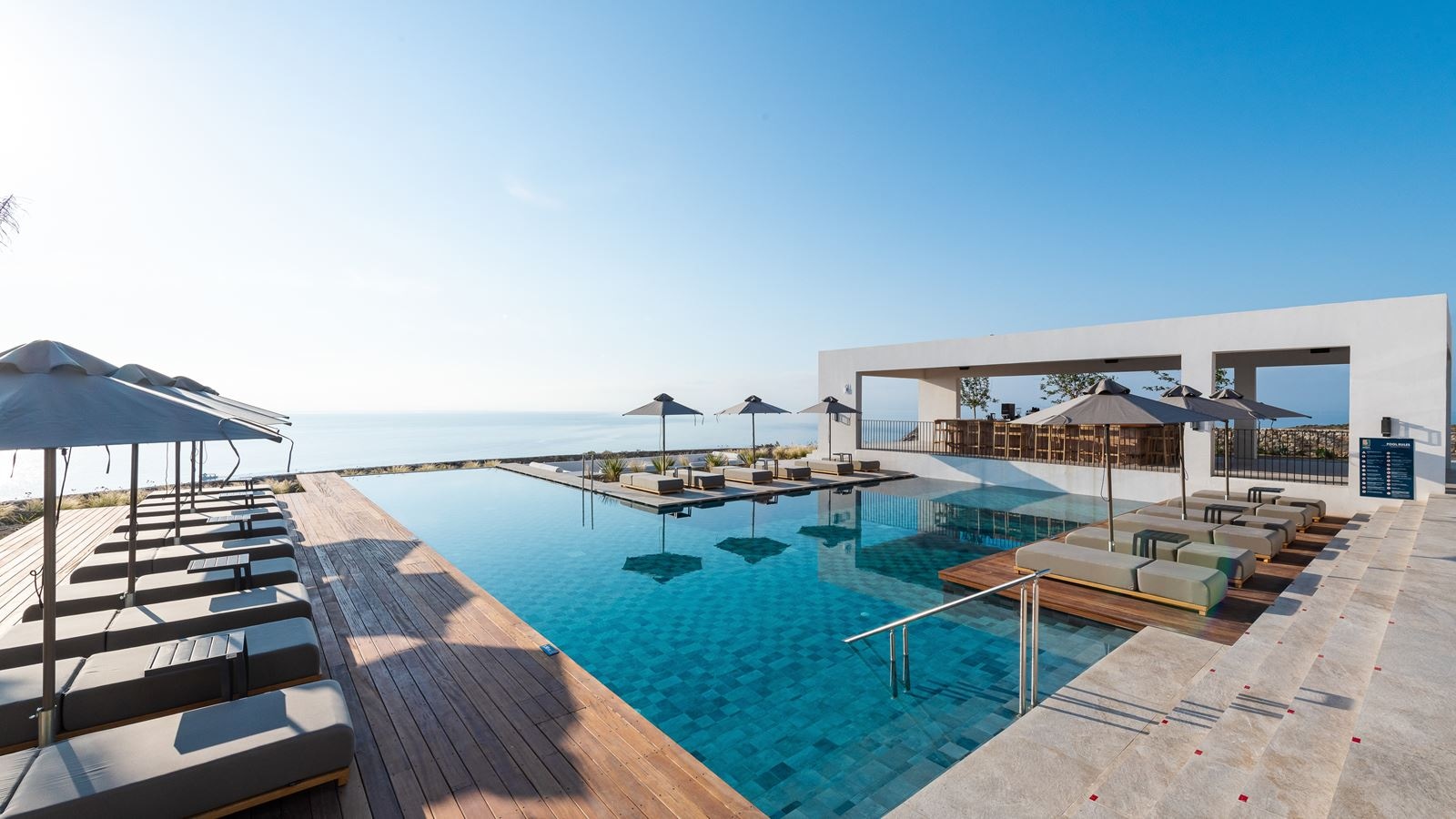 pools-outdoor-pool