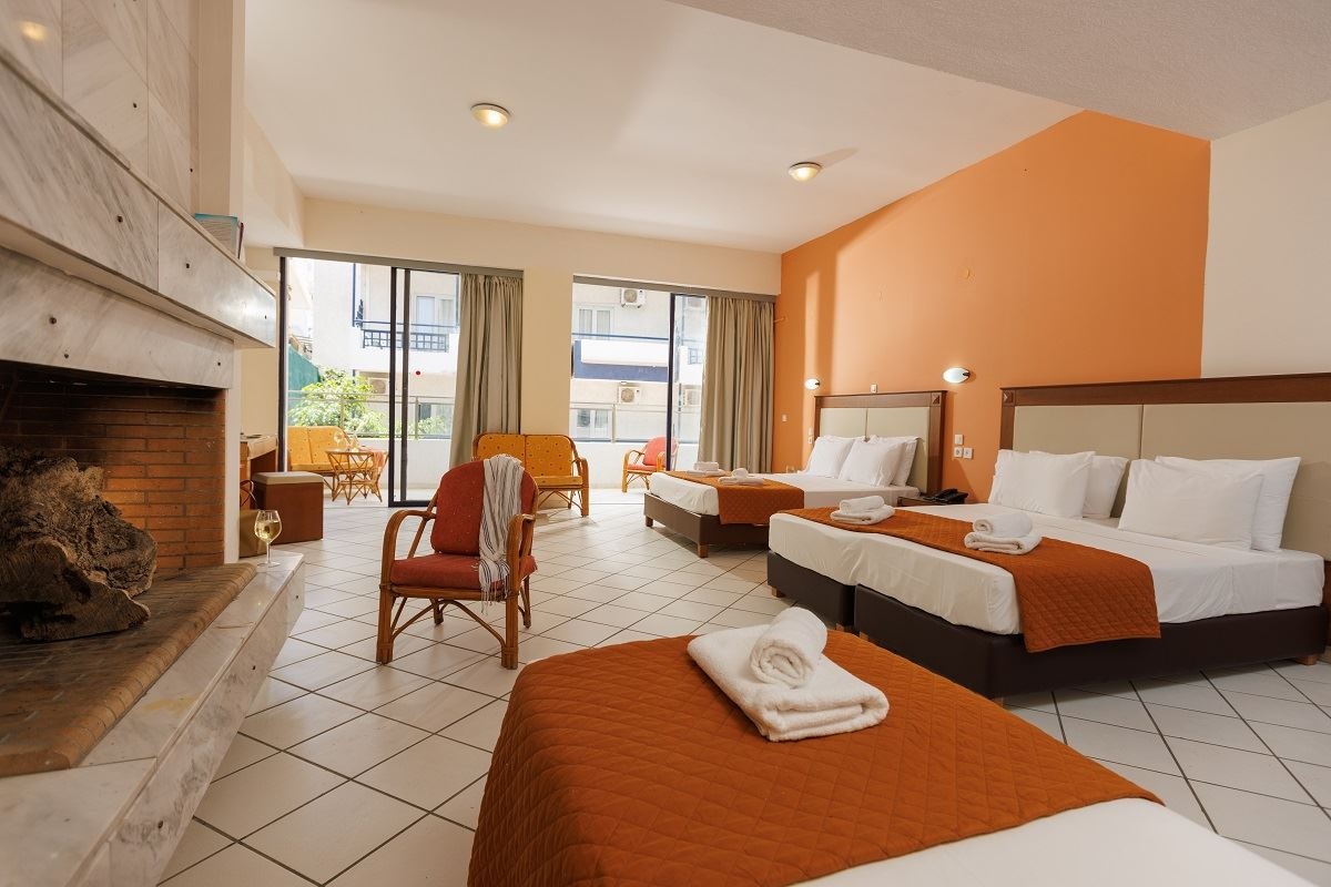 rooms-superior-plus-luxury-quintuple-family-open-plan