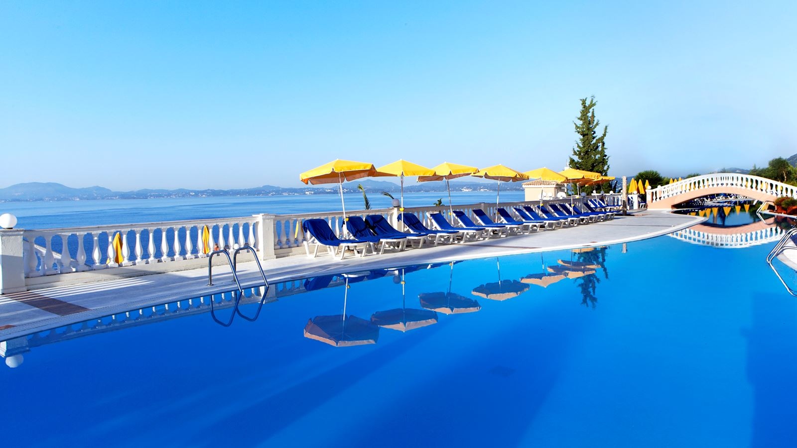 pools-outdoor-pool