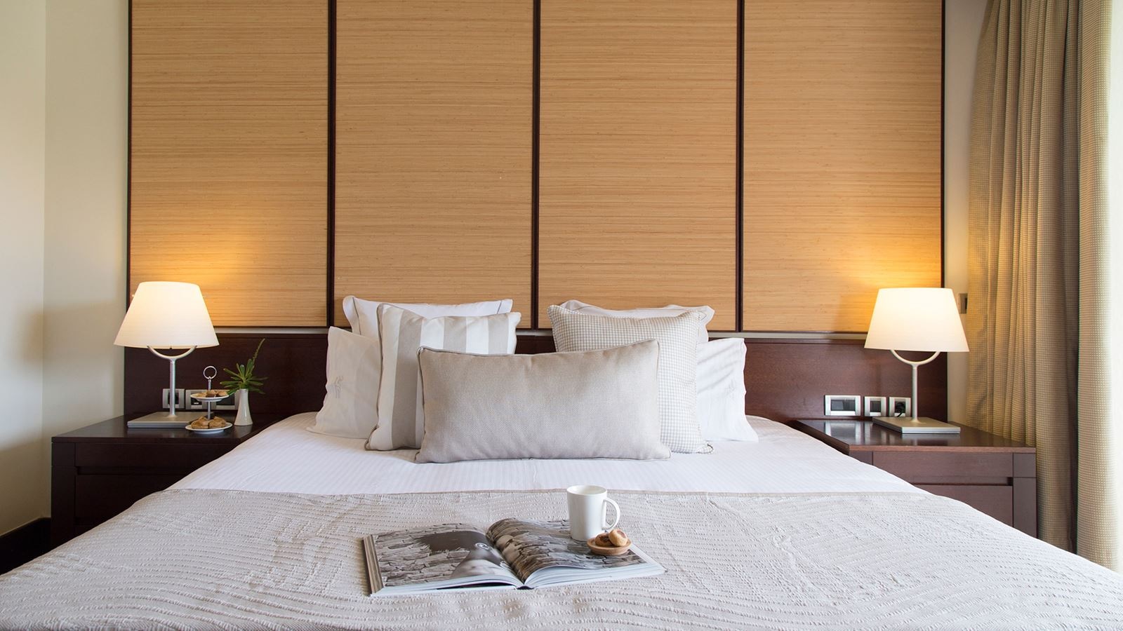 rooms-onebedroom-superior-suite-golf-view