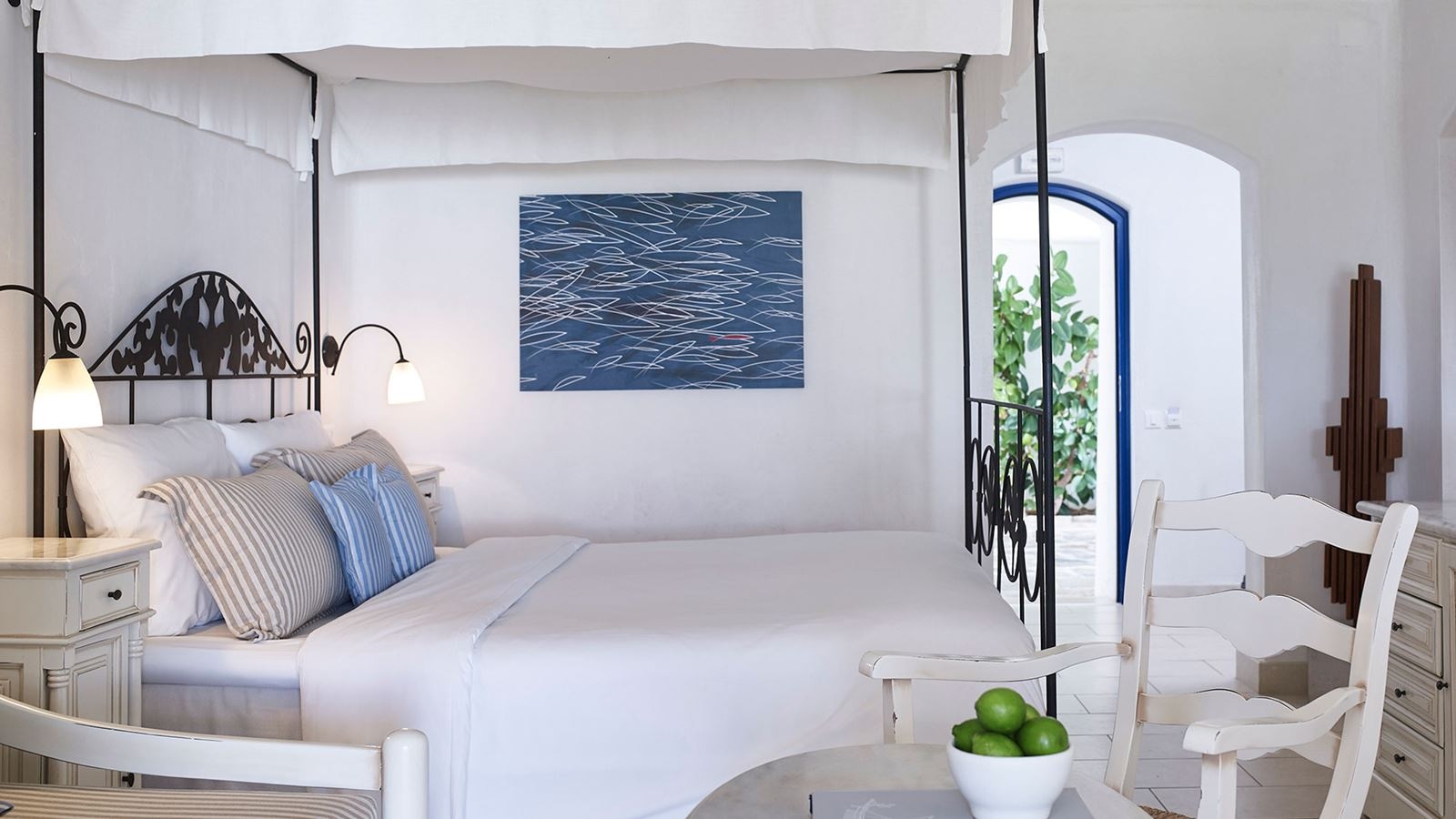 rooms-premium-sea-front-bungalow