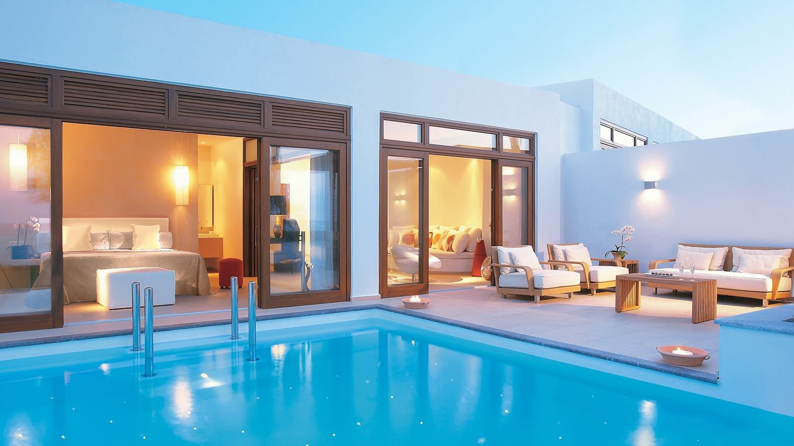 rooms-2-bedroom-villa-waterfront--with-private-pool