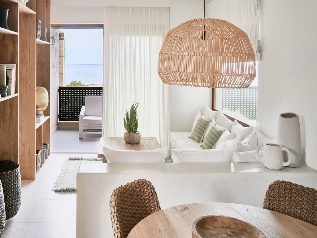 rooms-deluxe-suite