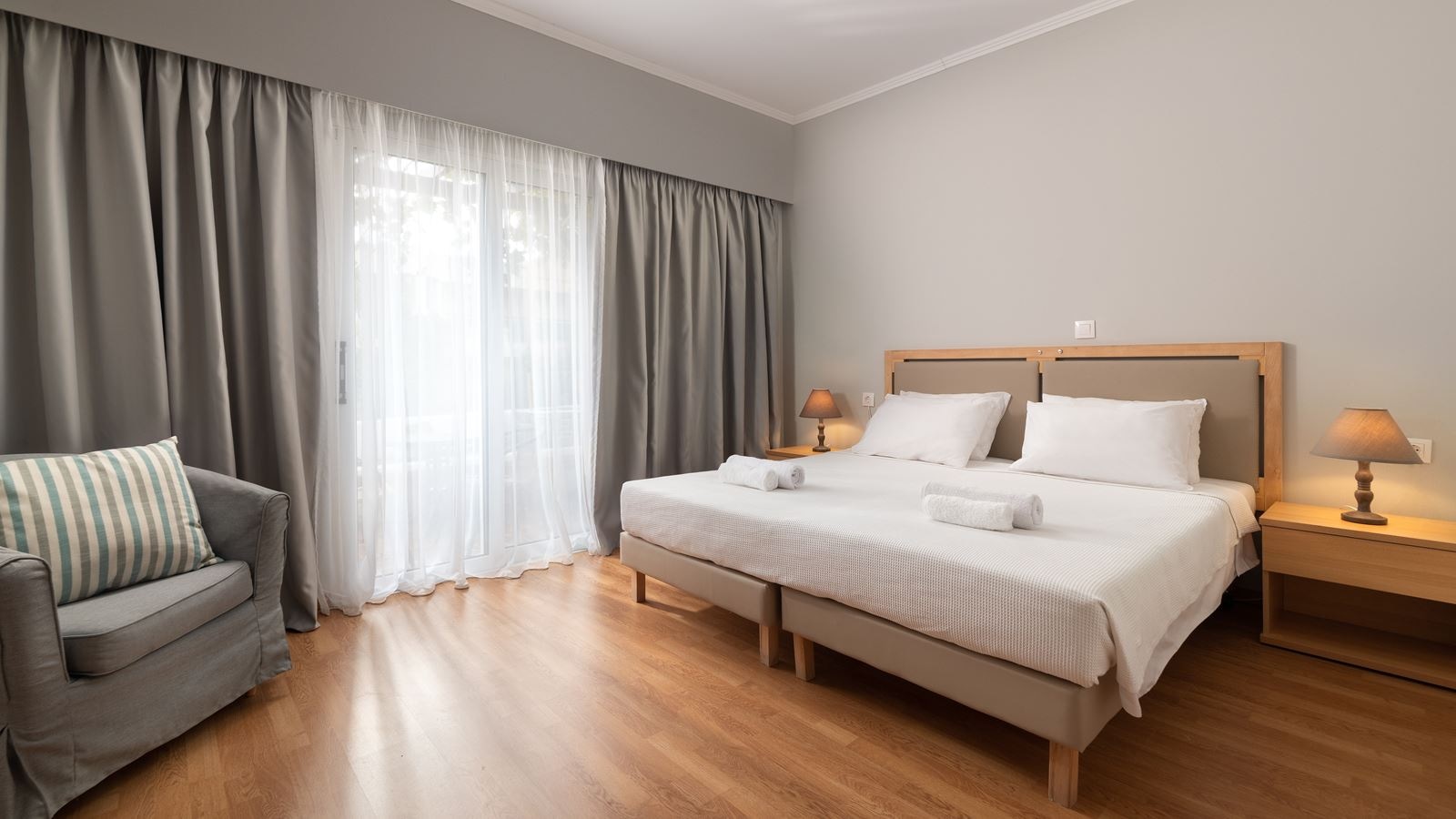 Готель SUN BEACH LINDOS - Номери