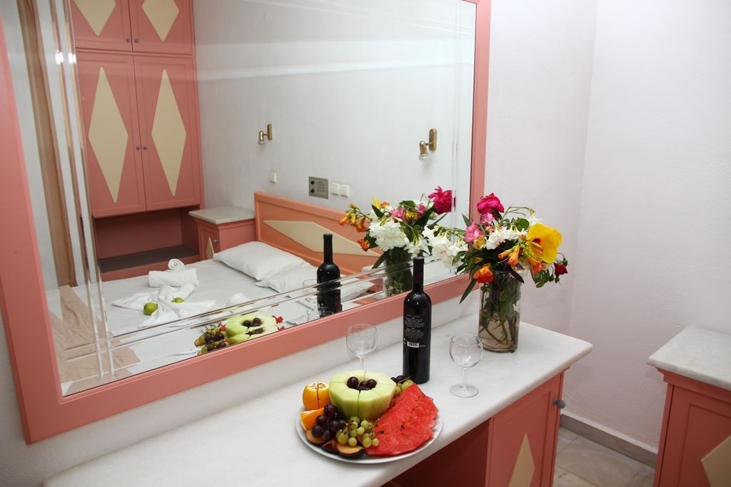 rooms-room-double-mountainview